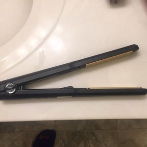 Revlon Ceramic Hair Straightener